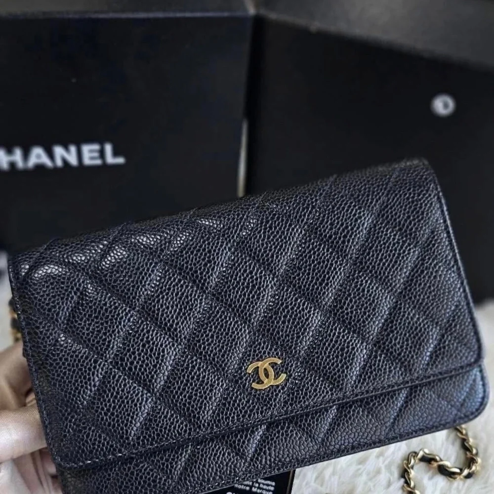 Chanel wallet on chain - Picture 2 of 4